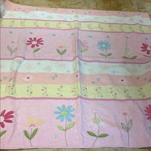 Pottery Barn Kids daisy Garden Pink Floral Quilt Full/Queen 86” square